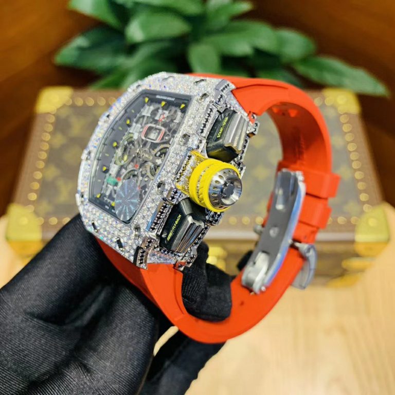 Dong-ho-Richard-Mille-Chronograph-full-diamonds-768x768