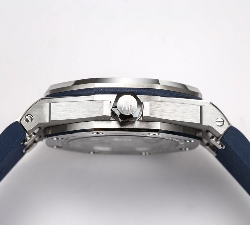 ĐỒNG HỒ AUDEMARS PIGUET ROYAL OAK OFFSHORE MẶT SỐ MÀU XANH REPLICA 42MM