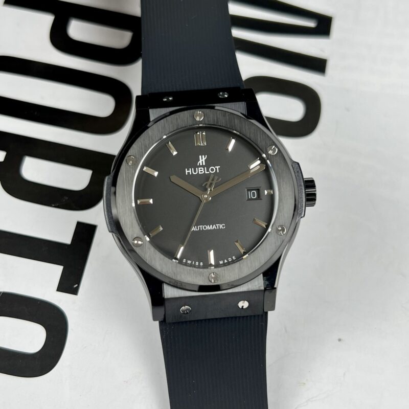 ĐỒNG HỒ HUBLOT CLASSIC FUSION MẶT ĐEN VỎ CERAMIC REP CAO CẤP GS FACTORY
