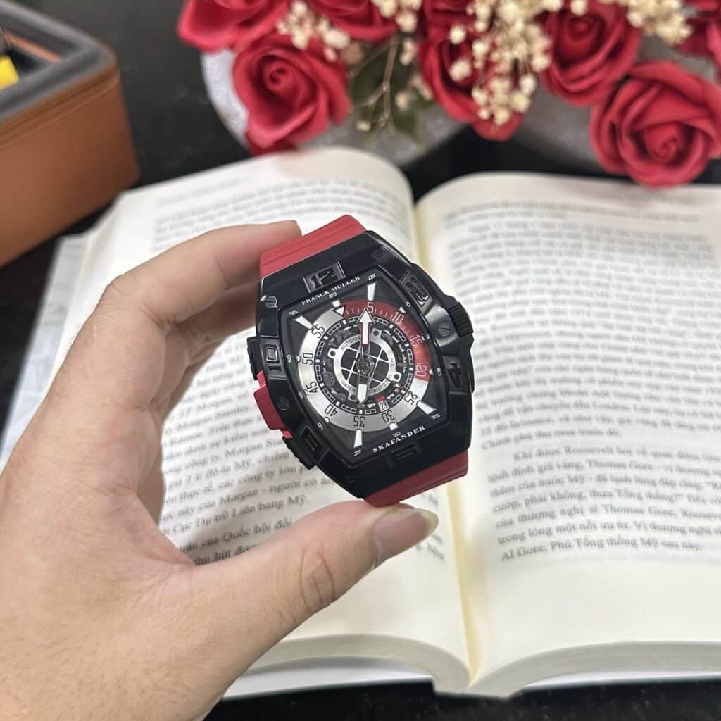Đồng hồ Franck Muller Skafander Replica 11