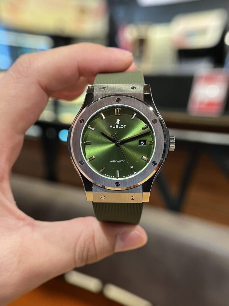 ĐỒNG HỒ HUBLOT CLASSIC FUSION NAM REPLICA 11 MÀU XANH LÁ CÂY