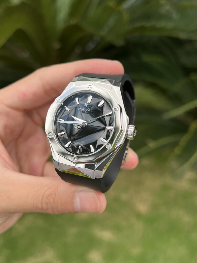 ĐỒNG HỒ HUBLOT CLASSIC FUSION ORLINSKI REP 11 DÂY CAO SU MÀU TRẮNG 40MM
