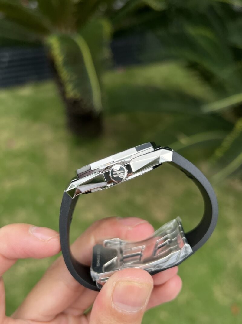 ĐỒNG HỒ HUBLOT CLASSIC FUSION ORLINSKI REP 11 DÂY CAO SU MÀU TRẮNG 40MM
