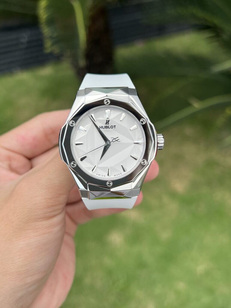 ĐỒNG HỒ HUBLOT CLASSIC FUSION ORLINSKI REP 11 DÂY CAO SU MÀU TRẮNG 40MM