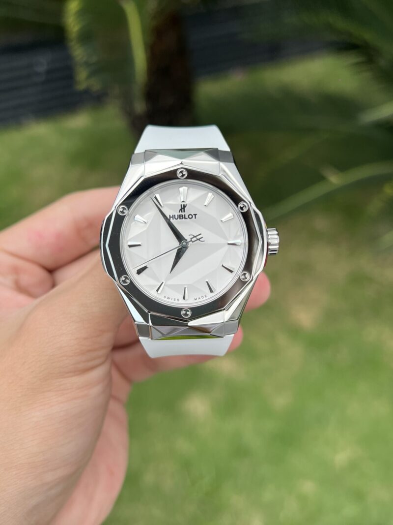 ĐỒNG HỒ HUBLOT CLASSIC FUSION ORLINSKI REP 11 DÂY CAO SU MÀU TRẮNG 40MM