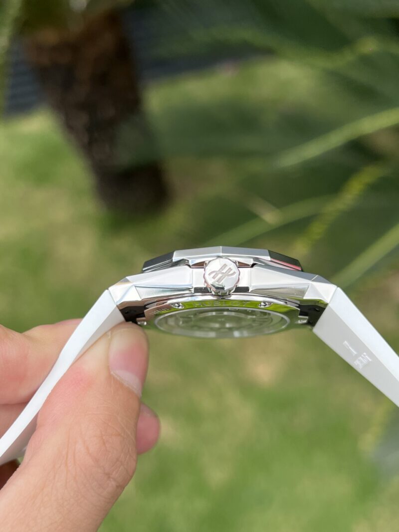 ĐỒNG HỒ HUBLOT CLASSIC FUSION ORLINSKI REP 11 DÂY CAO SU MÀU TRẮNG 40MM