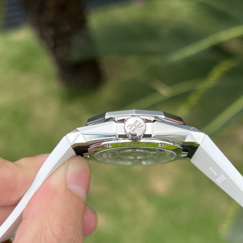 ĐỒNG HỒ HUBLOT CLASSIC FUSION ORLINSKI REP 11 DÂY CAO SU MÀU TRẮNG 40MM