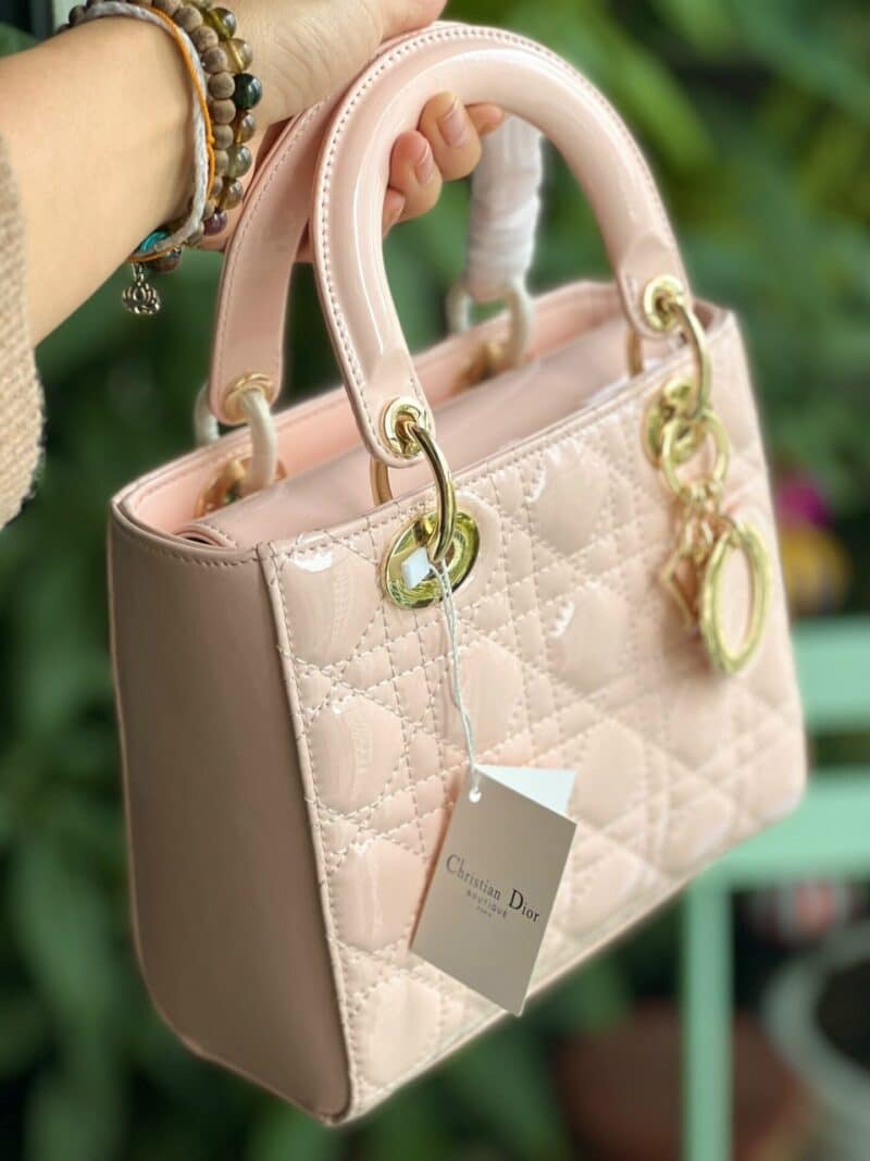 TÚI XÁCH DIOR LADY NGUYÊN BẢN DA BÓNG TAG VÀNG SIZE 20