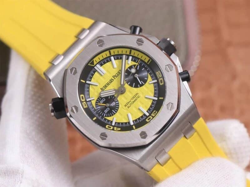 ĐỒNG HỒ NAM AUDEMARS PIGUET ROYAL OAK 26703 REPLICA 1:1 MÀU TRÁI CÂY 42MM