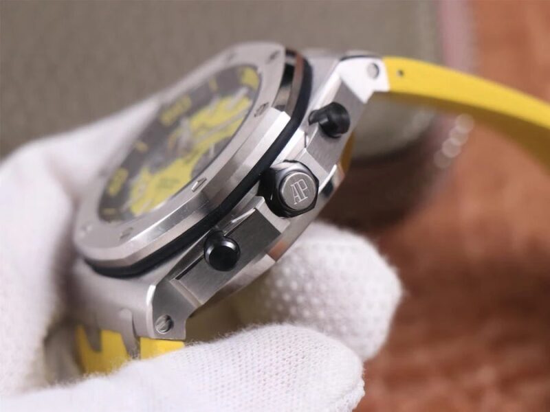 ĐỒNG HỒ NAM AUDEMARS PIGUET ROYAL OAK 26703 REPLICA 1:1 MÀU TRÁI CÂY 42MM