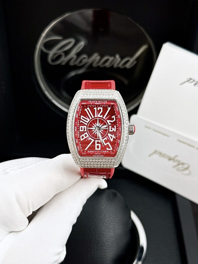 ĐỒNG HỒ FRANCK MULLER V32 NỮ MÀU ĐỎ SUPER FAKE 11 MÁY NHẬT 36MM