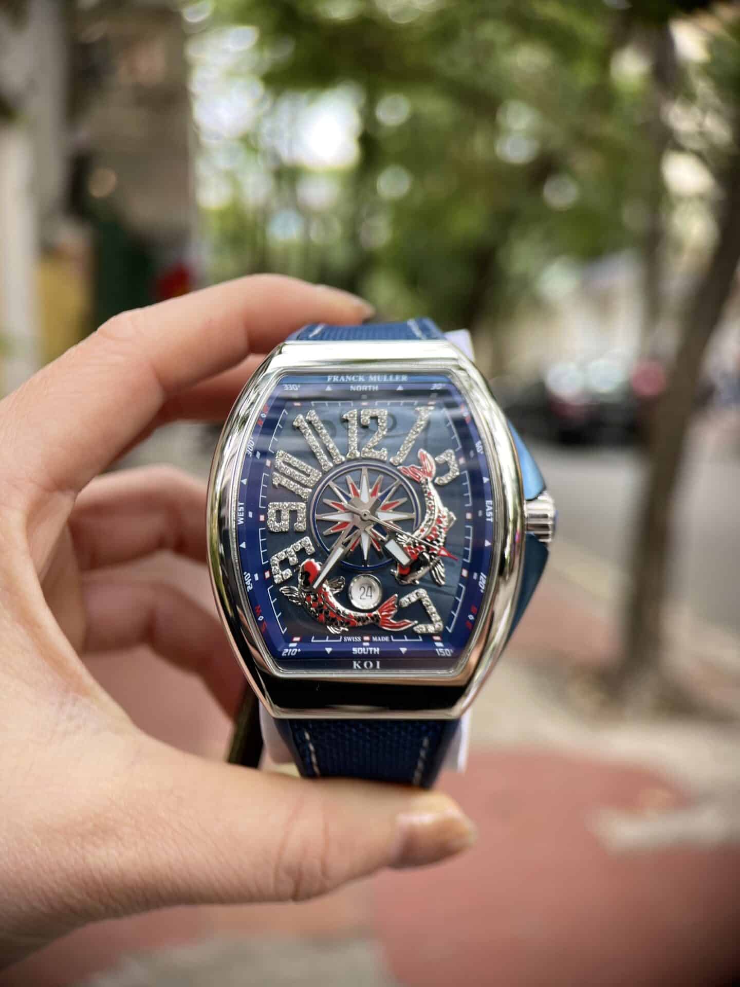 ĐỒNG HỒ FRANCK MULLER V45 CÁ KOI REPLICA 11 THỤY SỸ ĐỒNG HỒ FRANCK MULLER V45 CÁ KOI REPLICA 11 MÀU XANH DƯƠNG 45MM