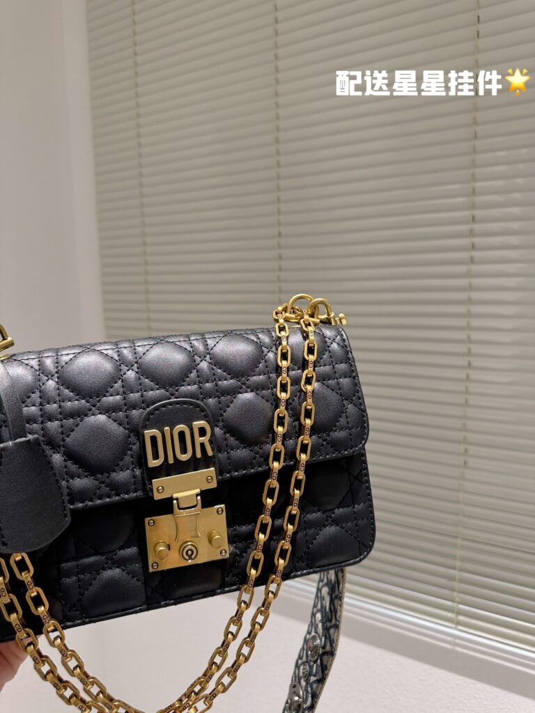 TÚI DIOR ADDICT FULLBOX SIÊU CẤP MÀU ĐEN PHỤ KIỆN MẠ VÀNG SANG TRỌNG