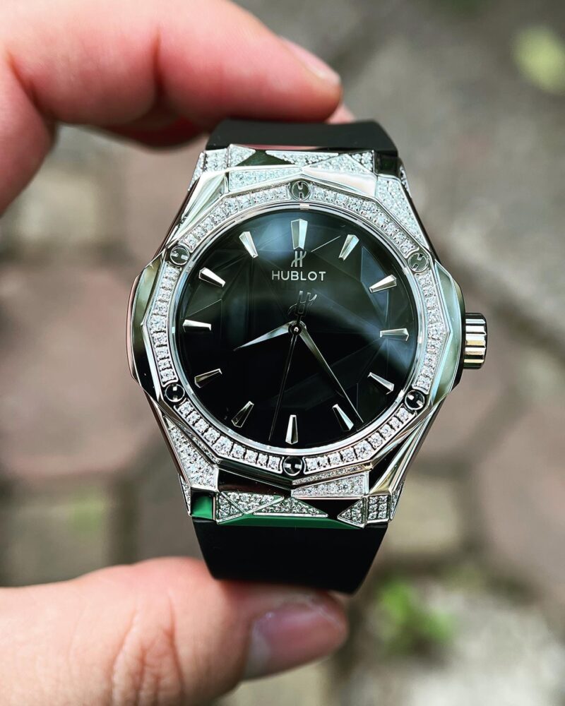 ĐỒNG HỒ HUBLOT CLASSIC FUSION ORLINSKI TITANIUM REPLICA 11 ĐÍNH ĐÁ 40MM