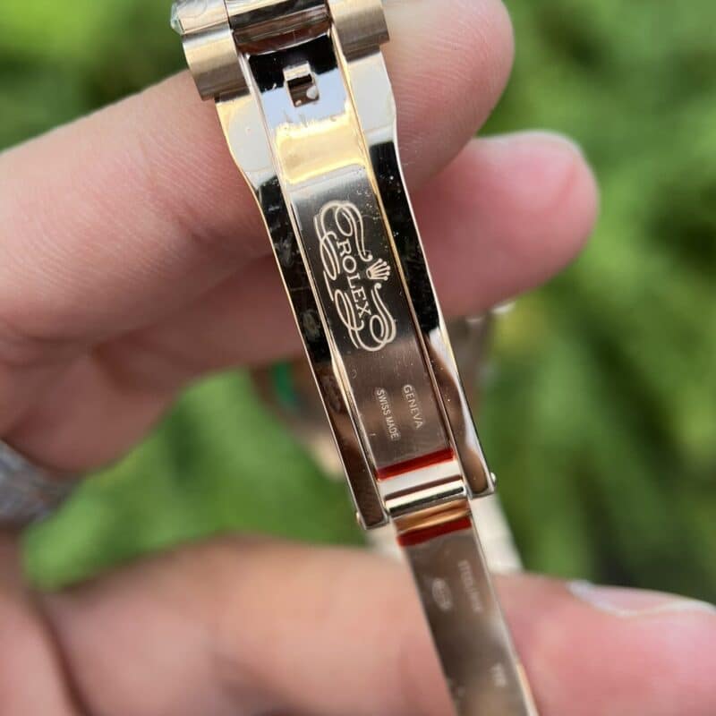 ĐỒNG HỒ ROLEX NỮ DAY-DATE MẶT SỐ CHOCOLATE REPLICA 11 THỤY SỸ 31MM