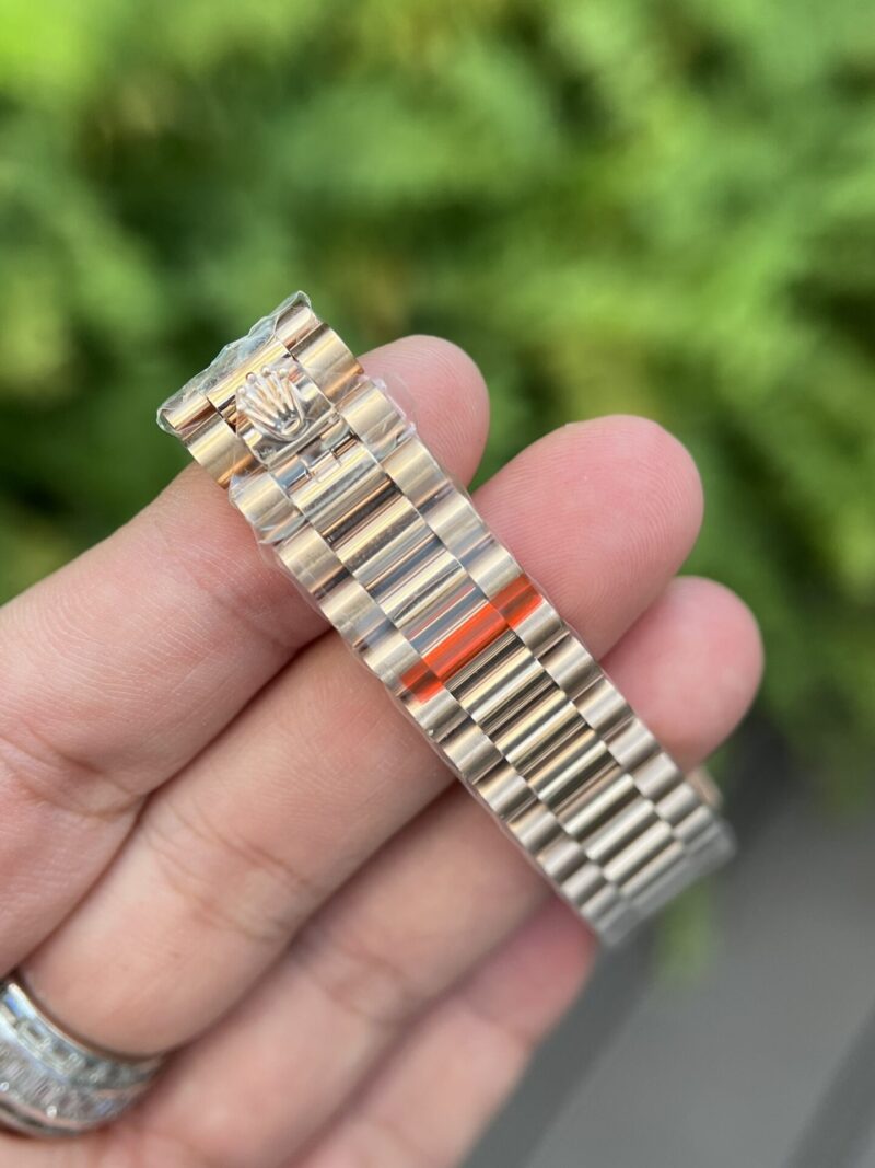 ĐỒNG HỒ ROLEX NỮ DAY-DATE MẶT SỐ CHOCOLATE REPLICA 11 THỤY SỸ 31MM