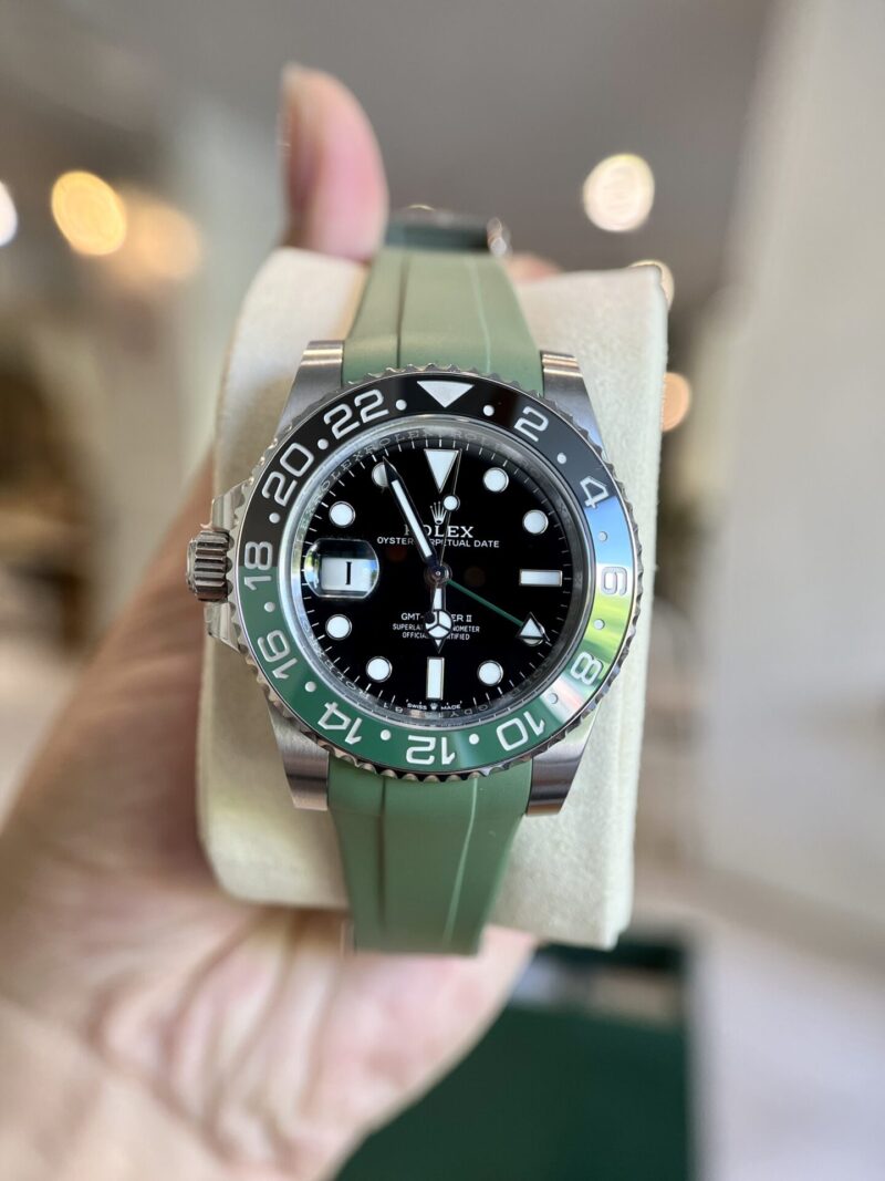 ĐỒNG HỒ ROLEX GMT MASTER II DÂY CAO SU REPLICA 1:1 40MM