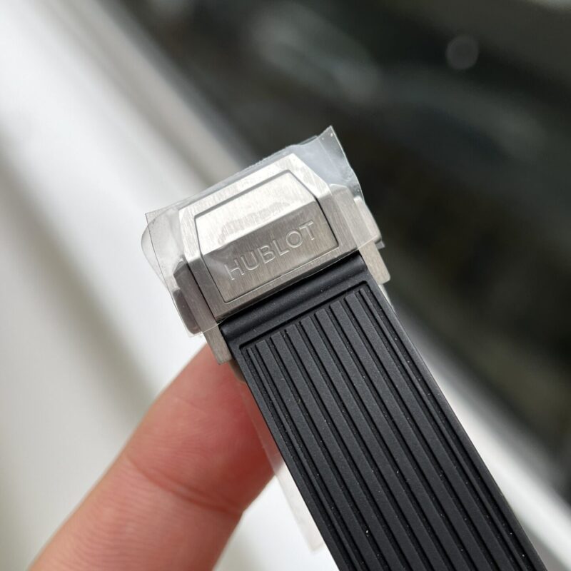 ĐỒNG HỒ HUBLOT REPLICA BIGBANG ONE CLICK MẶT SỐ ĐEN UNISEX 39MM