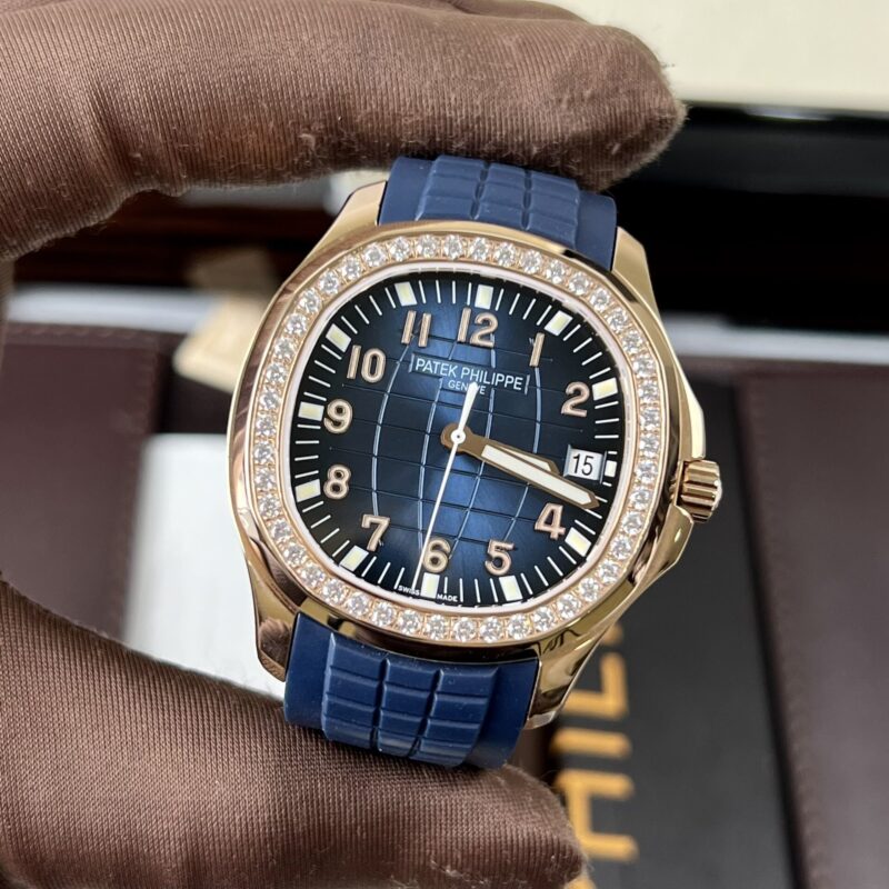 ĐỒNG HỒ PATEK PHILIPPE AQUANAUT 5067A REP 1:1 MÀU XANH