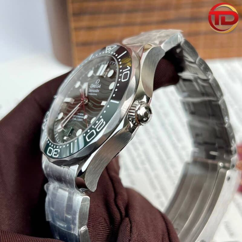 ĐỒNG HỒ NAM OMEGA REP 11 SEAMATER 300M MẶT SỐ XANH RÊU