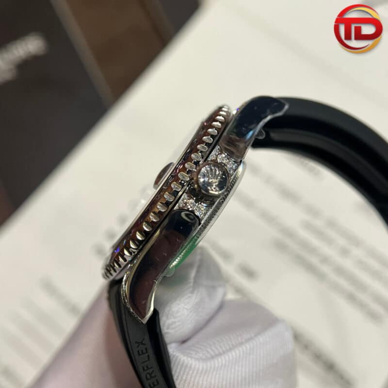 ĐỒNG HỒ ROLEX REP 11 YACHT MASTER NIỀNG ĐÁ THẠCH ANH TÍM JVS FACTORY 40MM