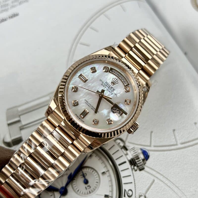ĐỒNG HỒ ROLEX DAY-DATE MẶT KHẢM TRAI MẠ VÀNG HỒNG SUPER FAKE EW FACTORY