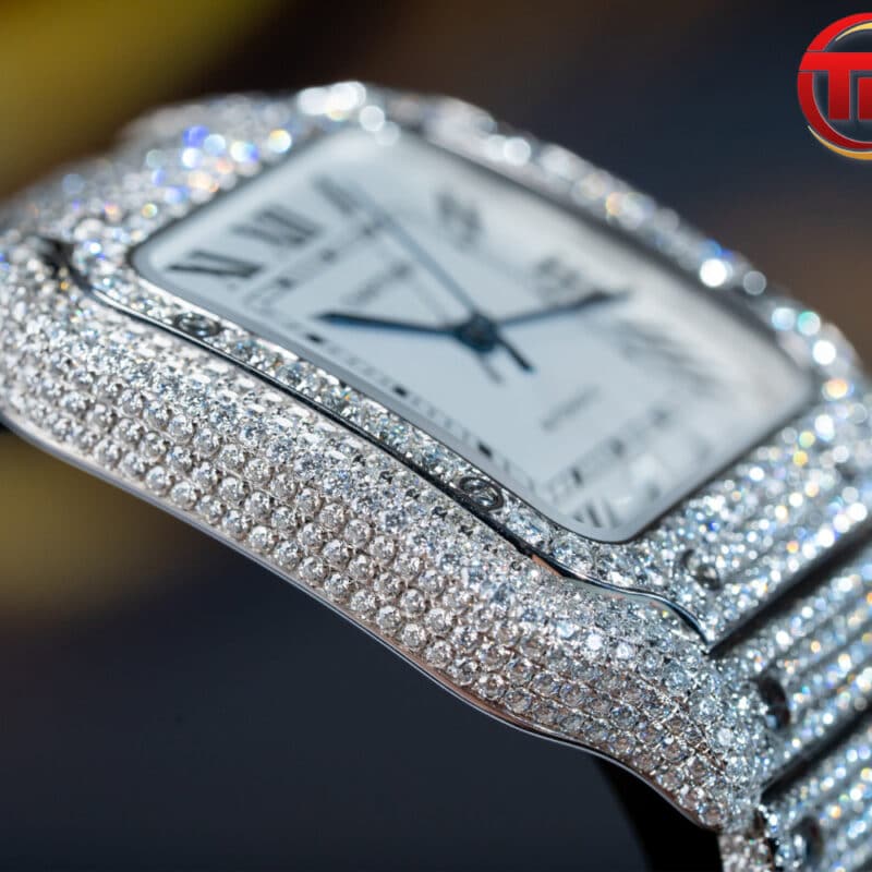 ĐỒNG HỒ CARTIER SANTOS DE CARTIER ĐỘ FULL KIM CƯƠNG MOISSANITE REPLICA SIÊU CẤP 39MM