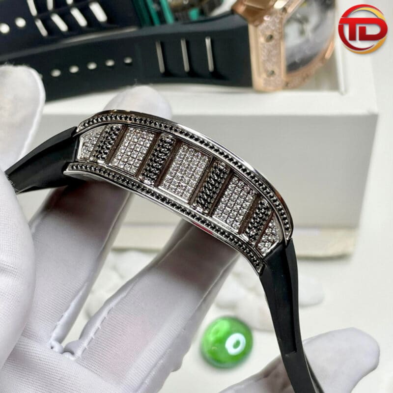ĐỒNG HỒ RICHARD MILLE REP 11 PHIÊN BẢN CÁ KOI MÁY THỤY SỸ 40MM