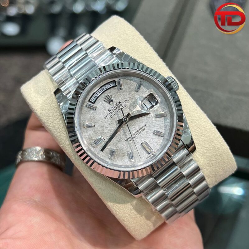 ĐỒNG HỒ ROLEX REP 1 1 DAY DATE MẶT SỐ THIÊN THẠCH BP FACTORY