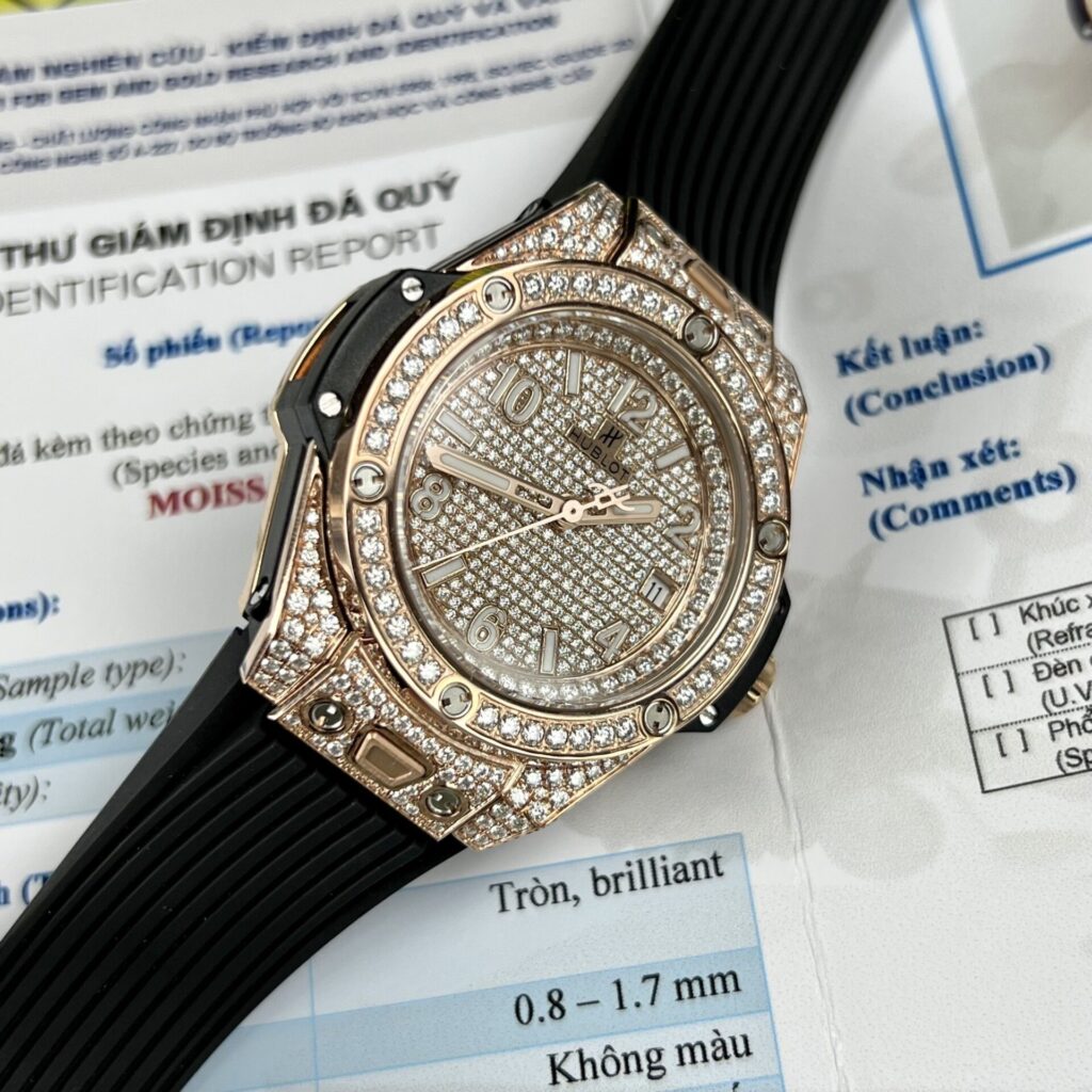 HUBLOT BIGBANG ONE CLICK VÀNG HỒNG ĐỘ FULL KIM CƯƠNG MOISSANITE SIÊU CẤP
