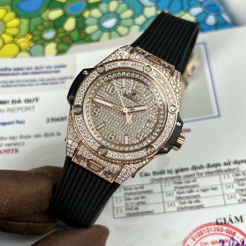 HUBLOT BIGBANG ONE CLICK VÀNG HỒNG ĐỘ FULL KIM CƯƠNG MOISSANITE SIÊU CẤP