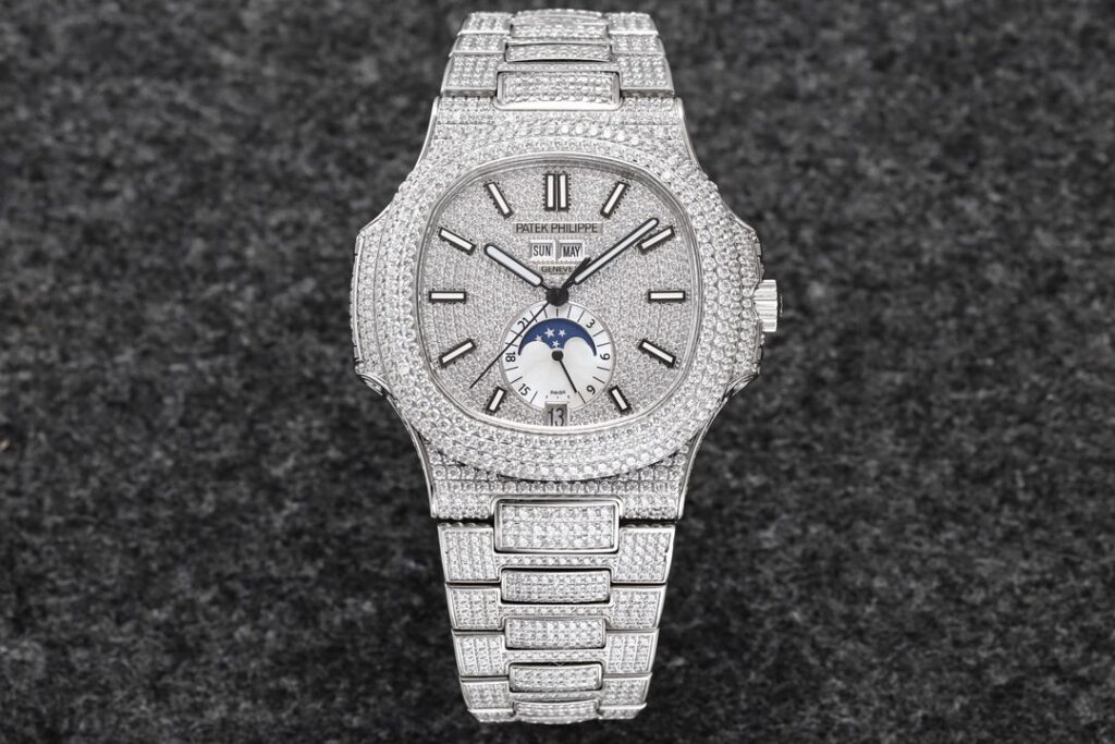 ĐỒNG HỒ PATEK PHILIPPE NAUTILUS 5726/1A-014 REPLCIA 1:1 FULL ĐÁ R8 FACTORY