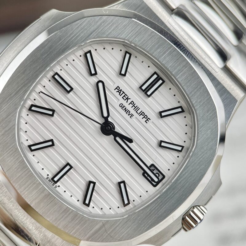 ĐỒNG HỒ PATEK PHILIPPE NAUTILUS 5711 REP 11 MẶT SỐ TRẮNG 3K FACTORY