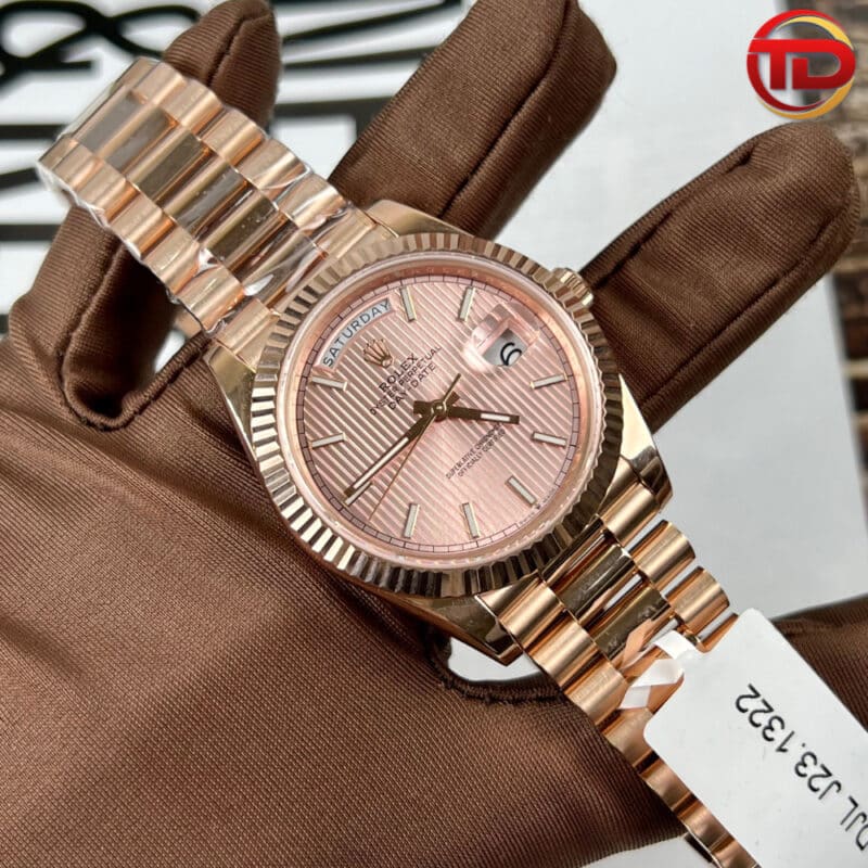ĐỒNG HỒ ROLEX DAY-DATE 40 228235 REP 11 BỌC VÀNG EVEROSE 40MM