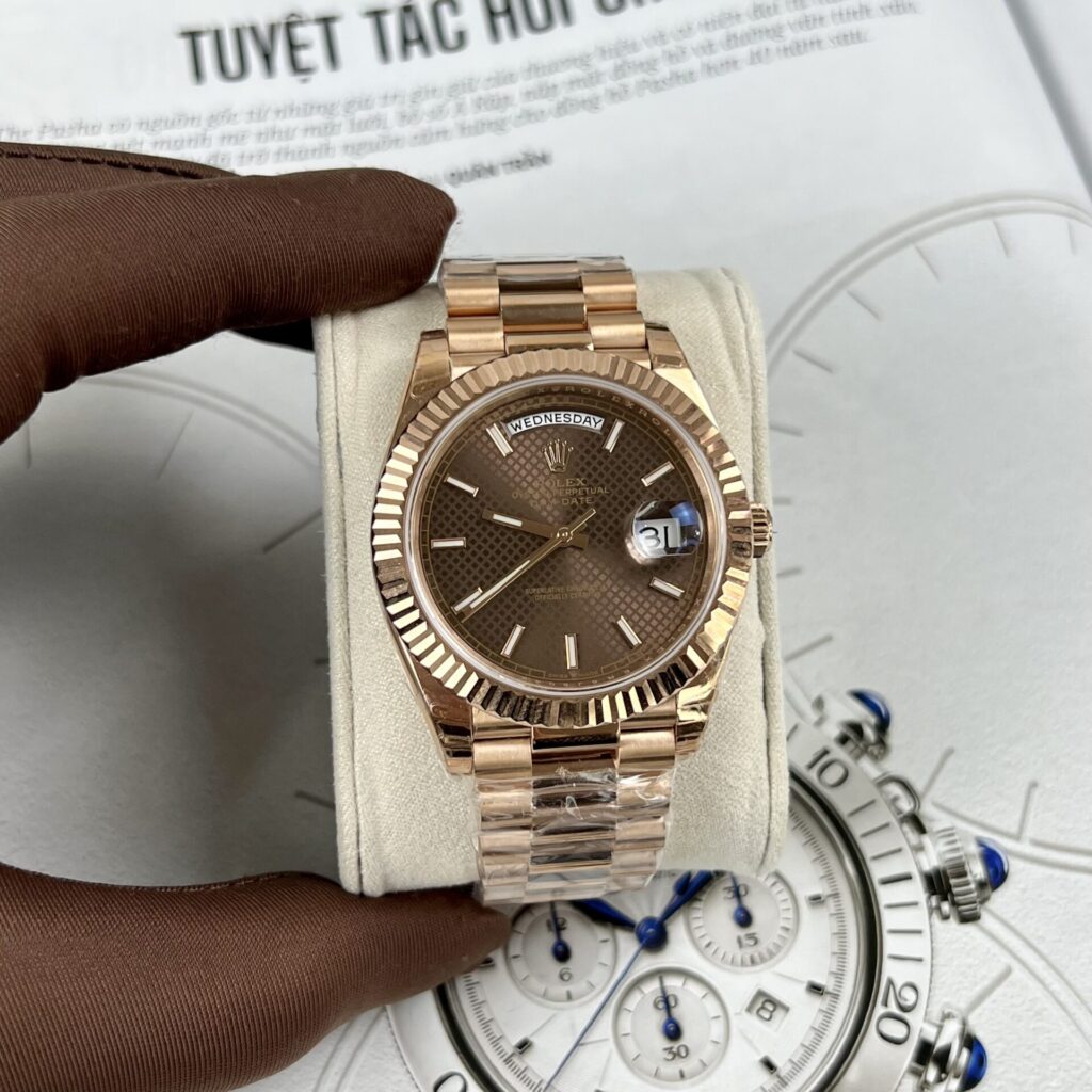 ĐỒNG HỒ ROLEX DAY-DAYE 228235 VÀNG HỒNG FAKE SIÊU CẤP EW FACTORY