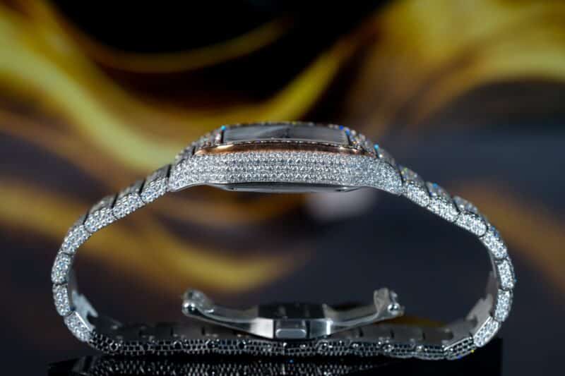 ĐỒNG HỒ CARTIER SANTOS ĐỘ FULL KIM CƯƠNG MOISSANITE SUPER FAKE
