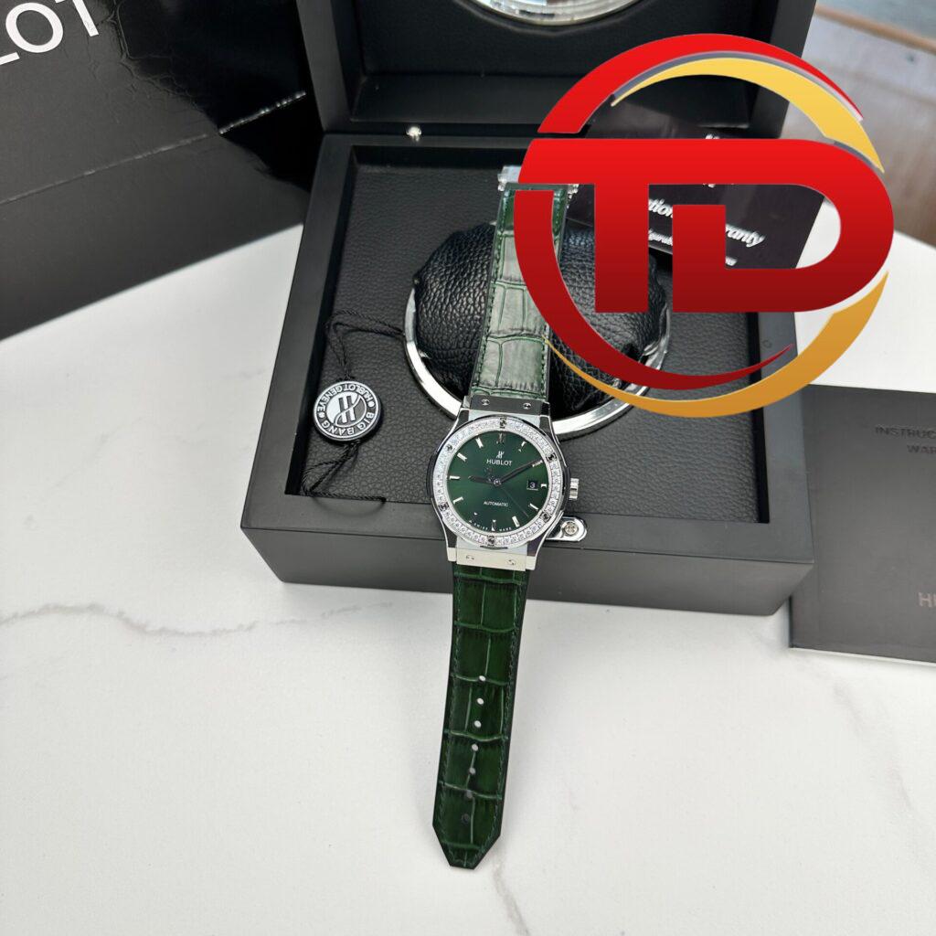ĐỒNG HỒ NAM HUBLOT CLASSIC FUSION MÀU XANH NIỀNG ĐÁ REP 1:1 HB FACTORY