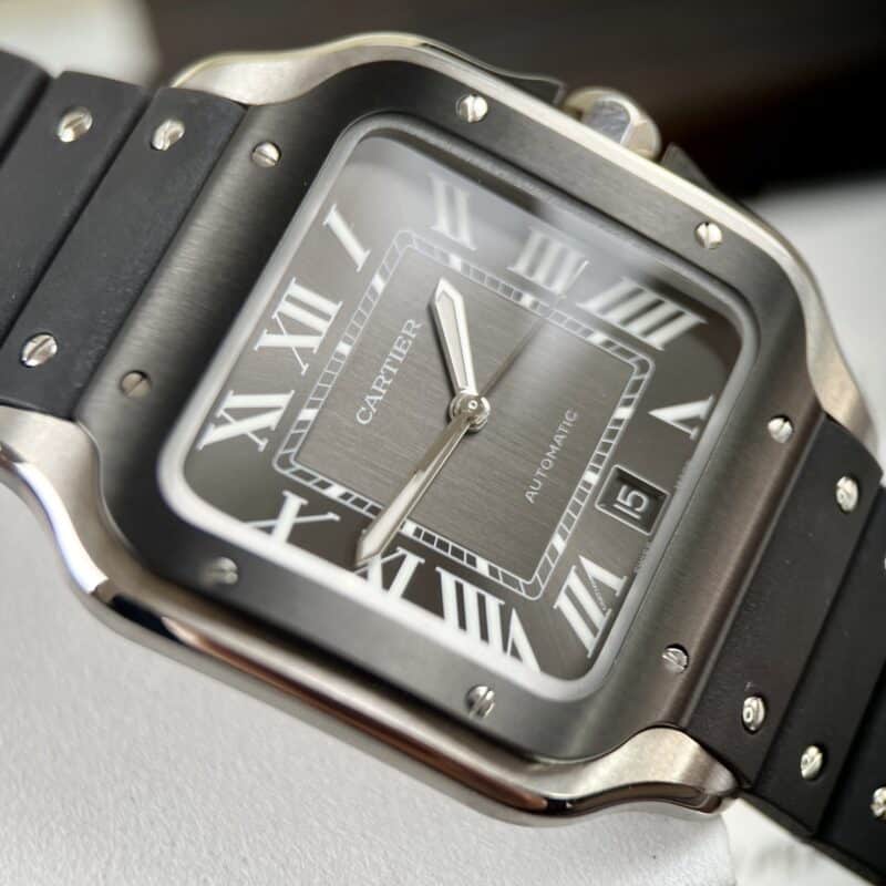 ĐỒNG HỒ CARTIER SANTOS SUPER FAKE 1:1 MÀU ĐEN DÂY CAO SU