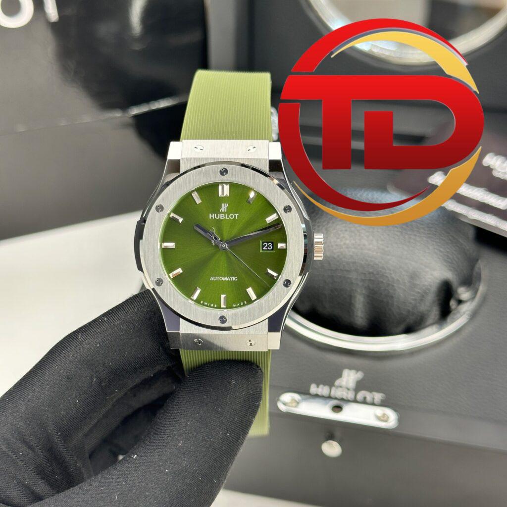 ĐỒNG HỒ HUBLOT CLASSIC FUSION MÀU XANH LÁ MẠ REP 1:1 JJ FACTORY