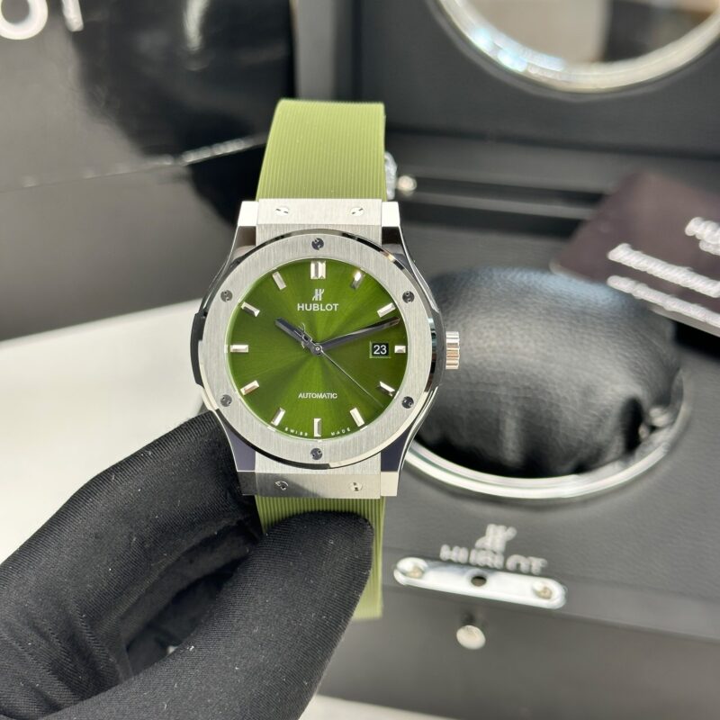 ĐỒNG HỒ HUBLOT CLASSIC FUSION MÀU XANH LÁ MẠ REP 1:1 JJ FACTORY