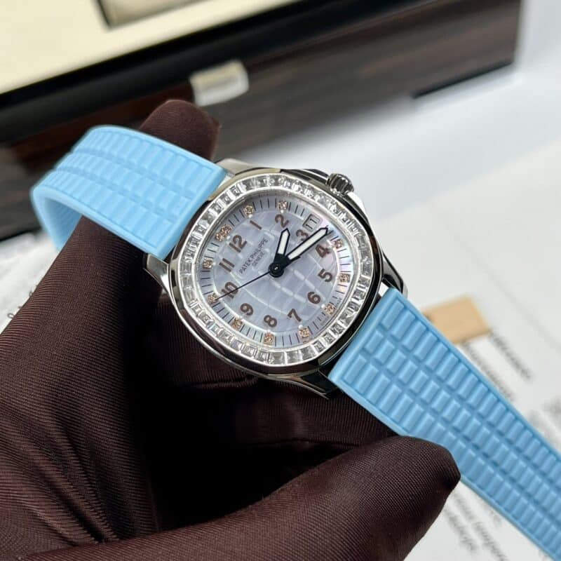 ĐỒNG HỒ PATEK PHILIPPE AQUANAUT 5072G-001 REP 11 MẶT KHẢM TRAI CỌC SỐ VÀNG HỒNG