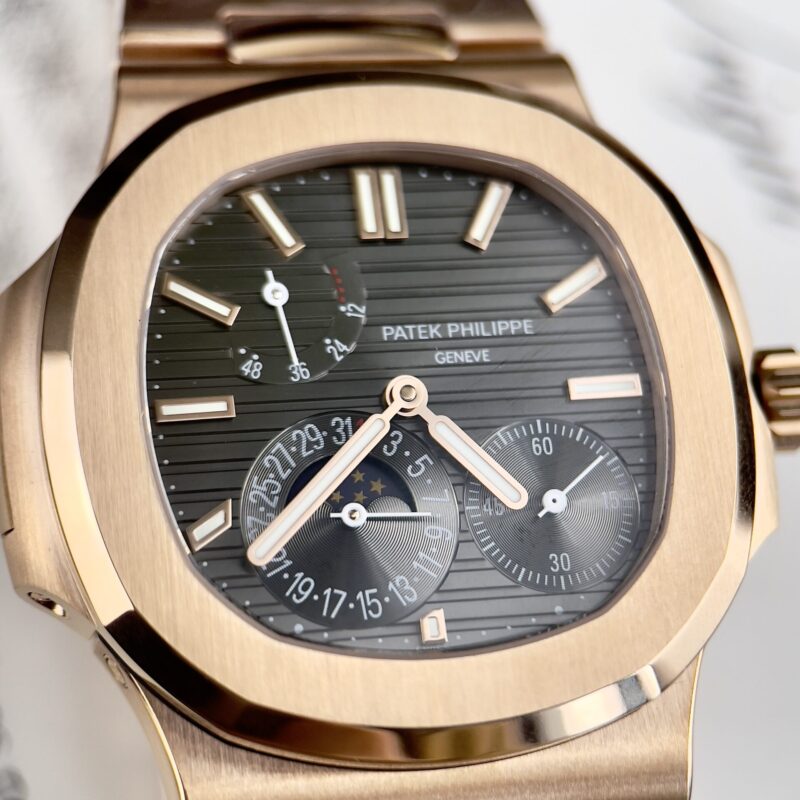 PATEK PHILIPPE NAUTILUS 5712 MẶT SỐ XÁM VÀNG HỒNG FAKE SIÊU CẤP GR FACTORY