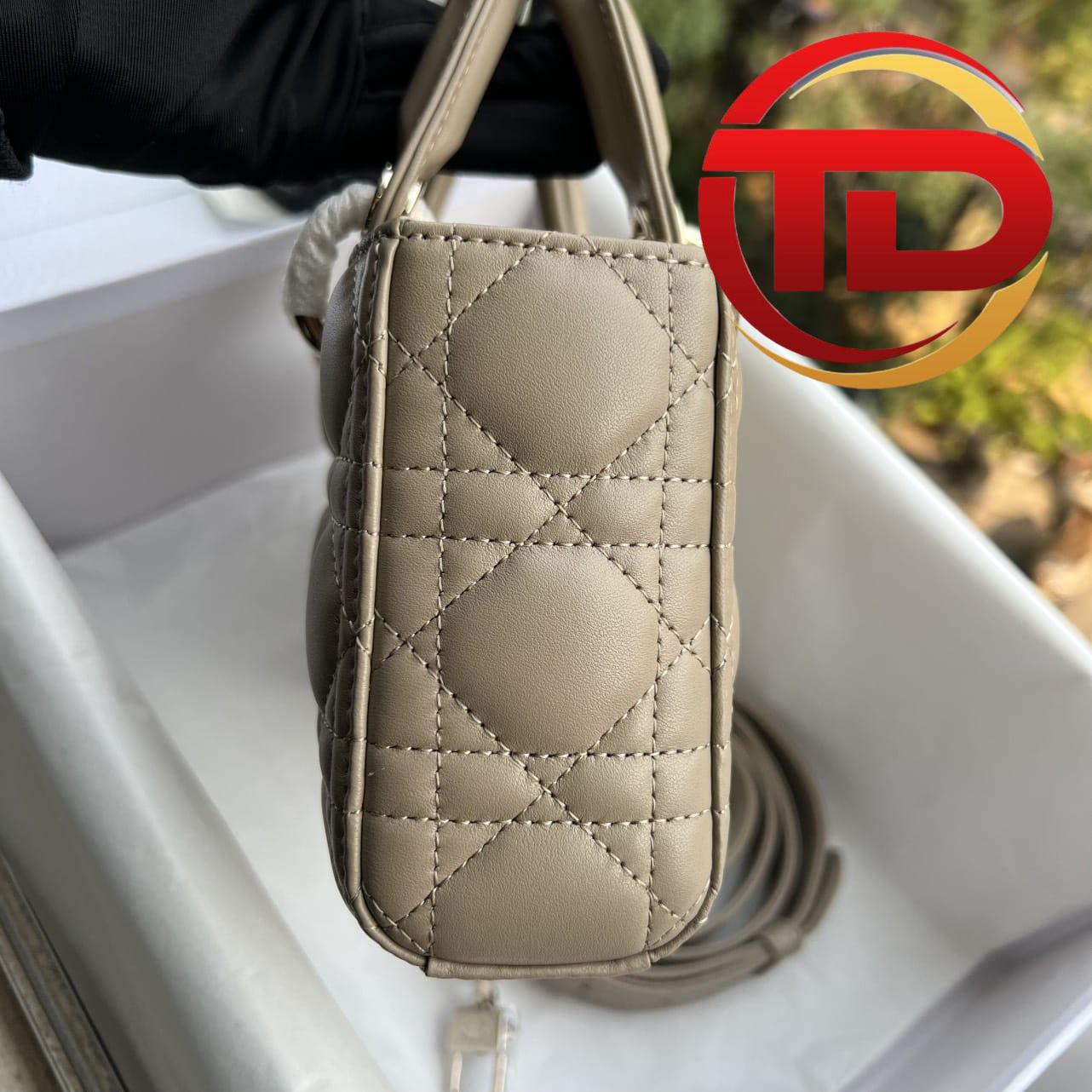 z4181204059862_3f58c29afcb00cfcca37817091c5ad8b