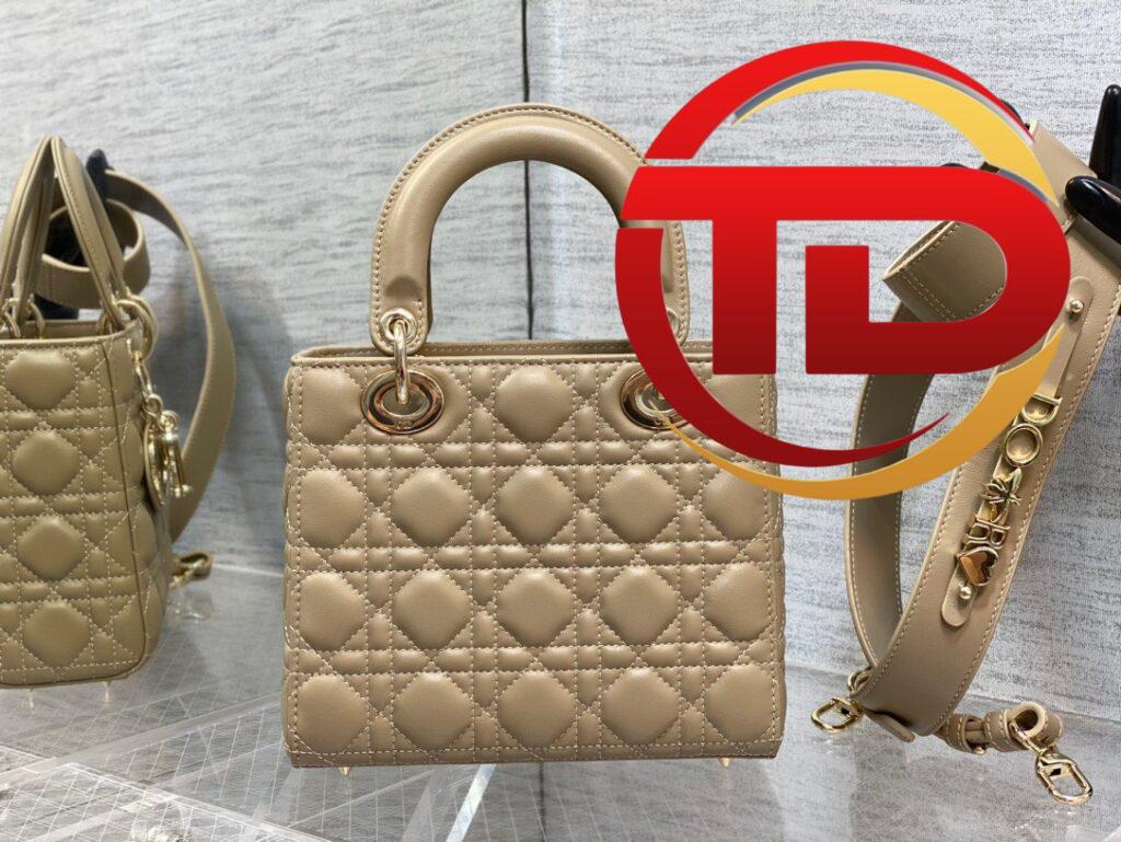 TÚI XÁCH LADY DIOR SMALL SIZE HÀNG SIÊU CẤP MÀU BAIGE TAG VÀNG FULLBOX