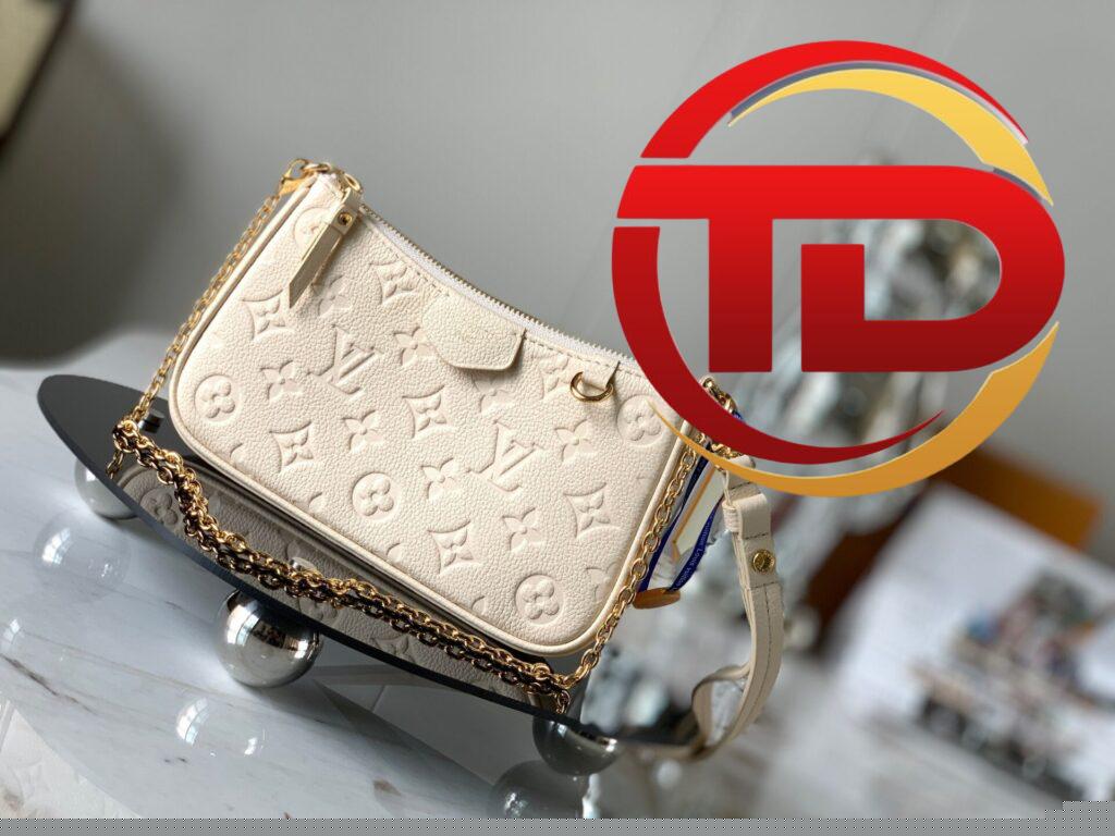 TÚI KẸP NÁCH LV LOUIS VUITTON EASY POUCH ON STRAP SIÊU CẤP MÀU BEIGE