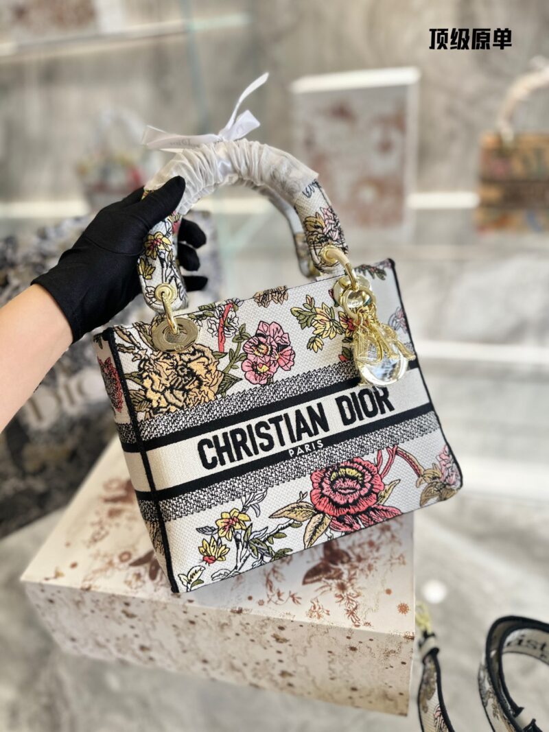 TÚI XÁCH LADY DIOR MEDIUM SIZE D-LITE BAG HỌA TIẾT THỔ CẨM SUPER VIP