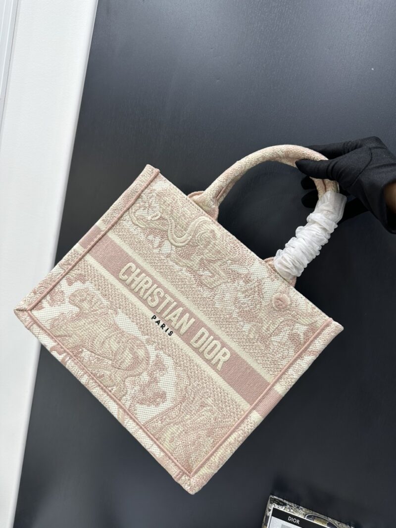 TÚI NỮ DIOR TOTE NGUYÊN BẢN SS2022 MÀU HỒNG