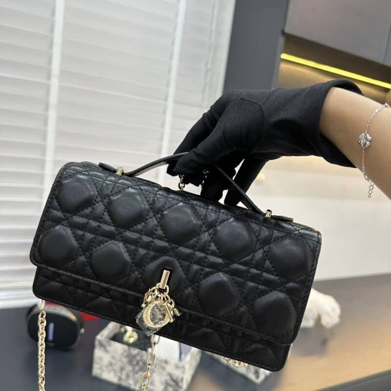 TÚI XÁCH DIOR MINI MISS DIOR TOP HANDLE BAG SUPER 2023