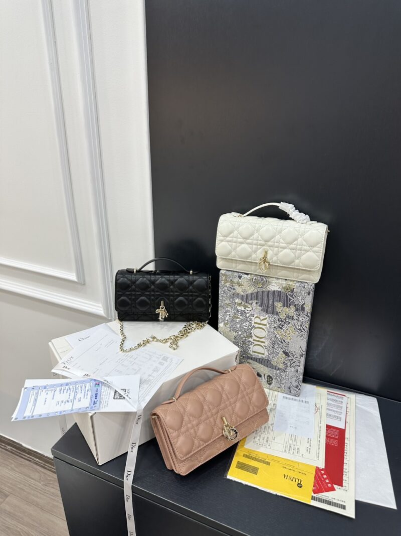 TÚI XÁCH DIOR MINI MISS DIOR TOP HANDLE BAG SUPER 2023