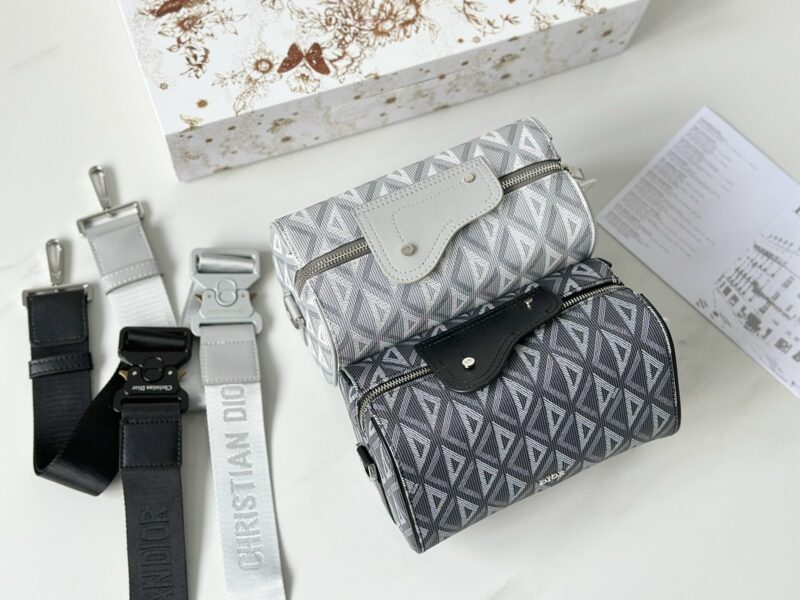 TÚI NAM DIOR LINGOT 22 CD DIAMOND BAG SUPER DÁNG HỘP
